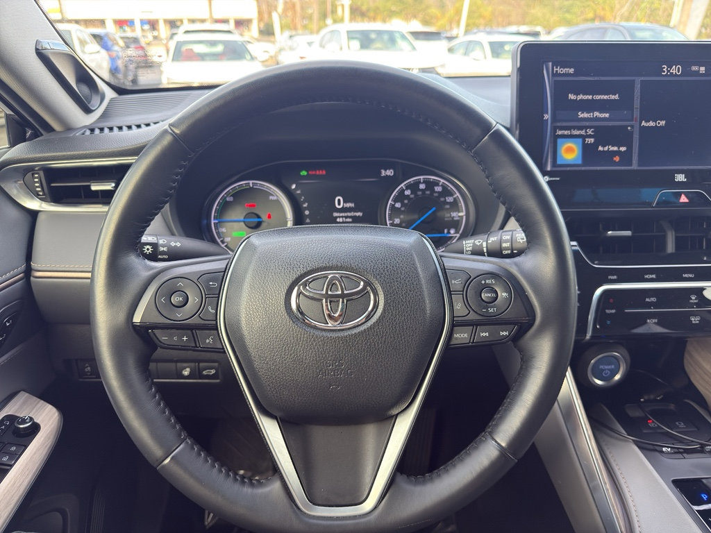 Used 2021 Toyota Venza XLE w/ Softex Package image 16
