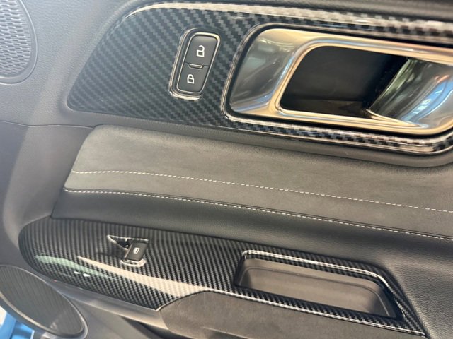 Used 2019 Ford Mustang Shelby GT350 w/ Technology Package RWD image 20