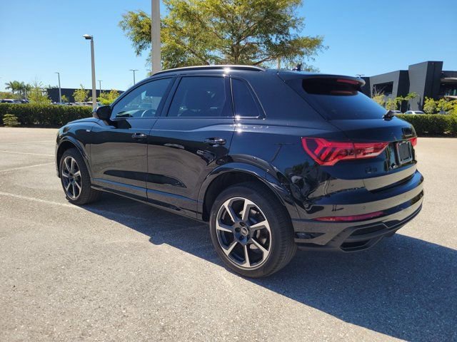 Certified 2025 Audi Q3 2.0T Premium Plus w/ Premium Plus Package image 5