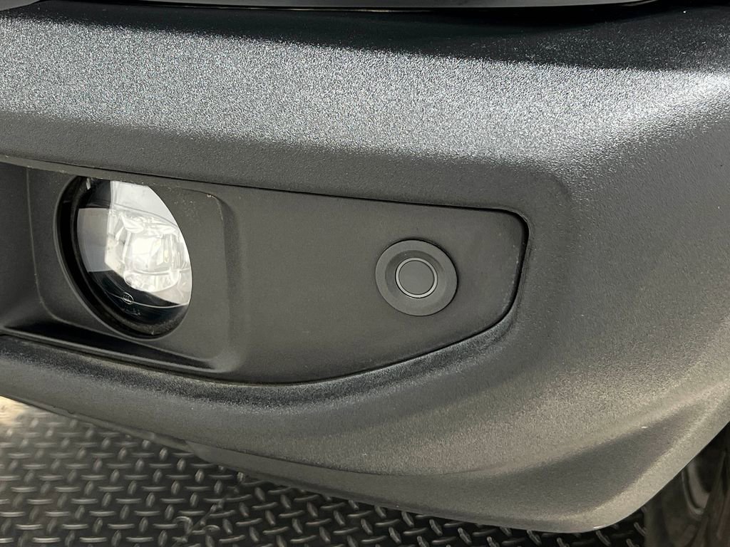 Used 2021 Ford Bronco Outer Banks AWD/4WD image 12