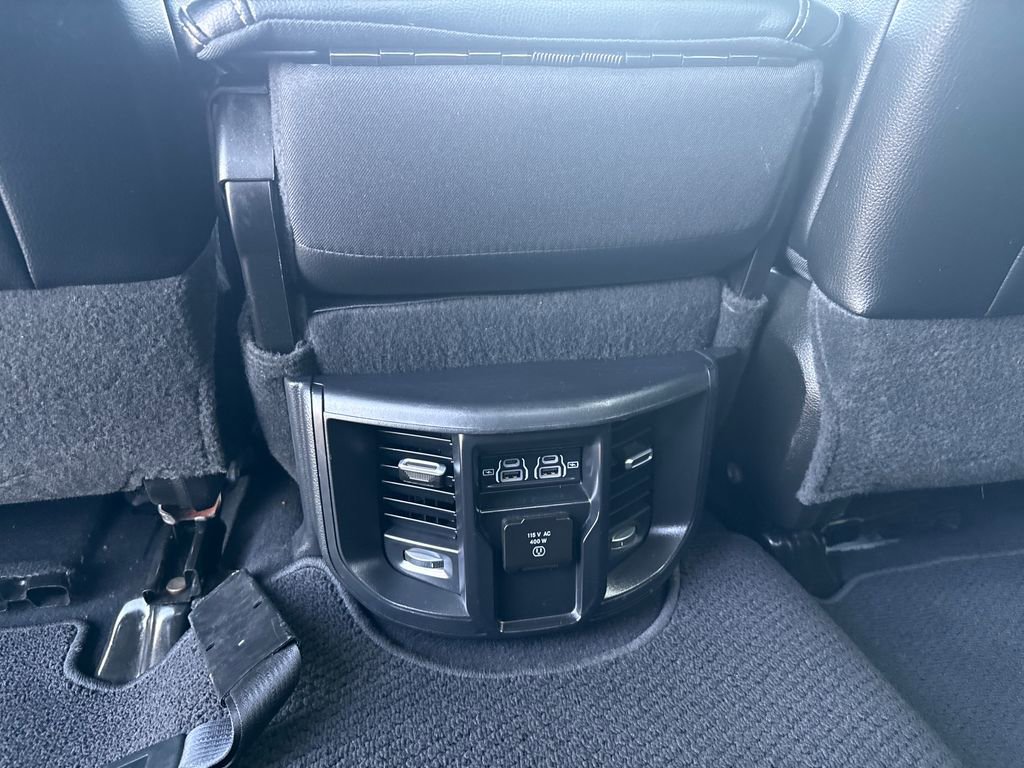Used 2024 RAM 2500 Laramie AWD/4WD image 33
