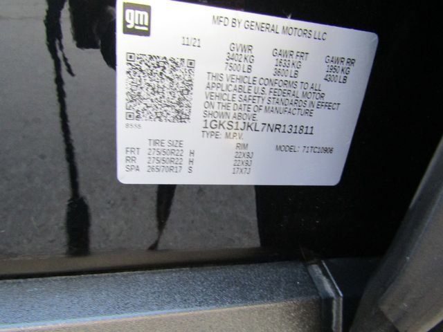 Used 2022 GMC Yukon XL Denali w/ Denali Premium Package image 12