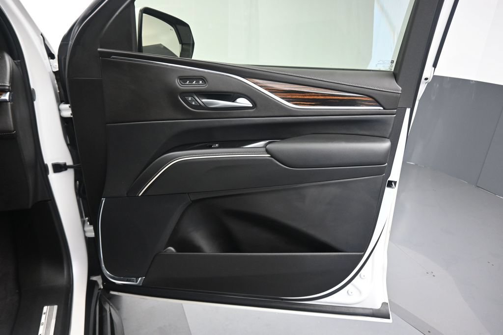Used 2024 Cadillac Escalade ESV Premium Luxury w/ LPO, Floor Liner Package AWD/4WD image 62
