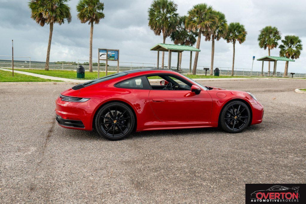 Used 2024 Porsche 911 Carrera image 7
