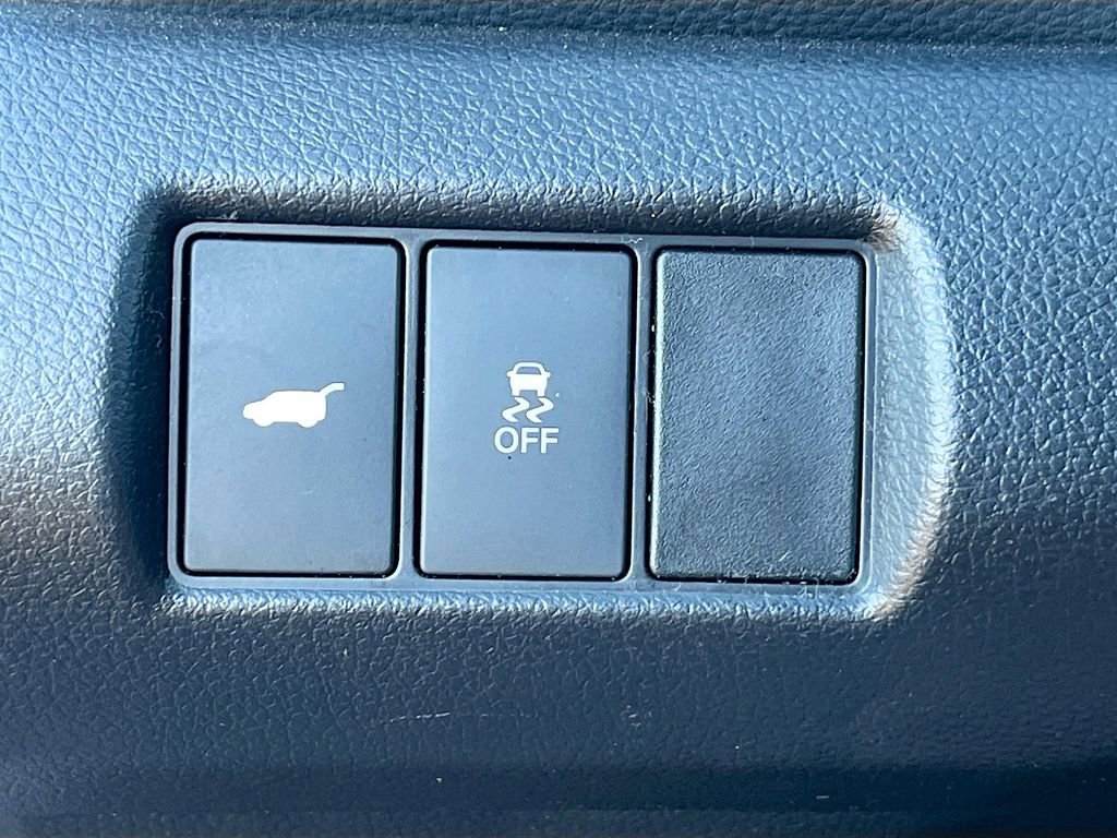 Used 2024 Honda Pilot Touring image 10