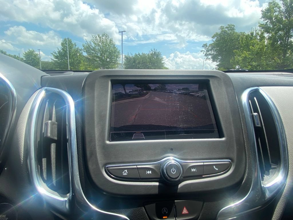 Used 2024 Chevrolet Equinox LT FWD image 28