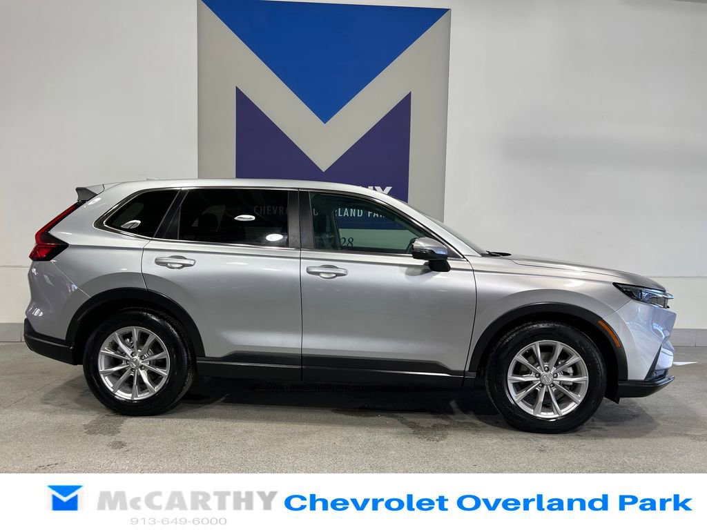 Used 2025 Honda CR-V EX-L image 4