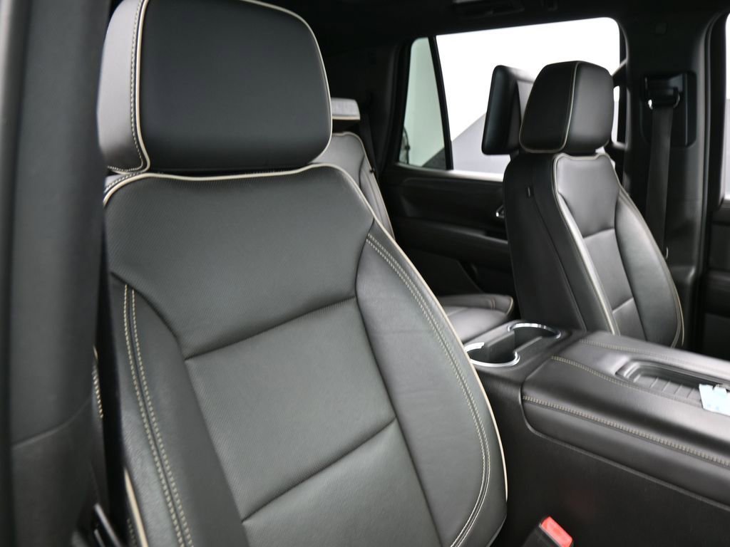 Used 2021 GMC Yukon SLT w/ SLT Luxury Plus Package image 51