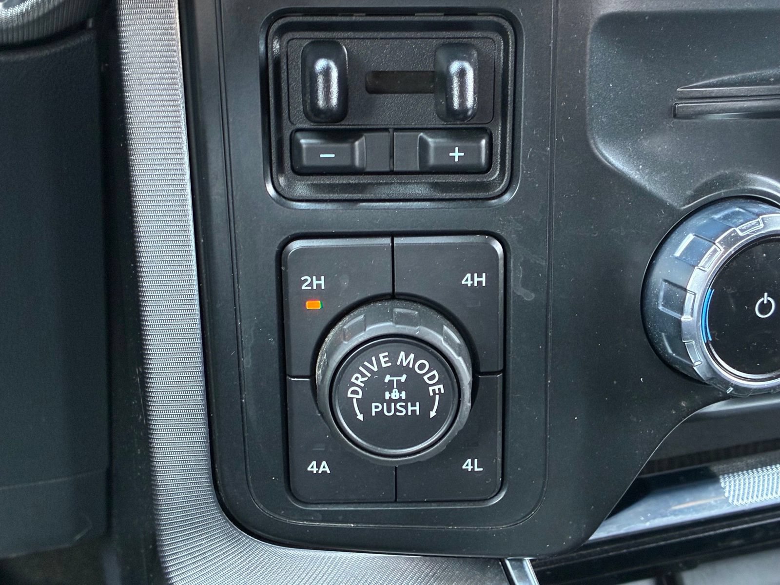 Used 2022 Ford F150 Platinum w/ Equipment Group 701A High AWD/4WD image 20