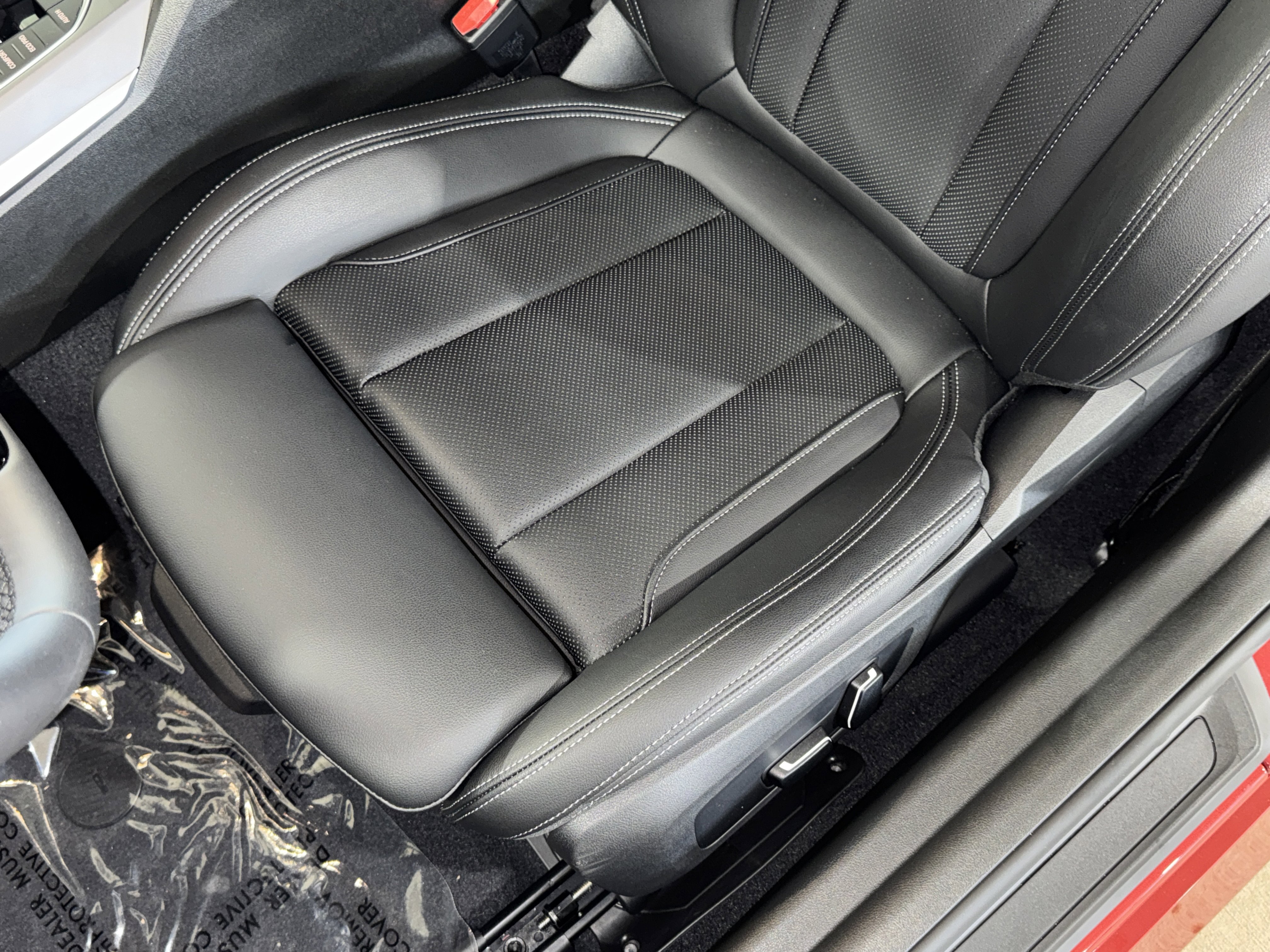 Used 2025 BMW 230i Coupe RWD image 31