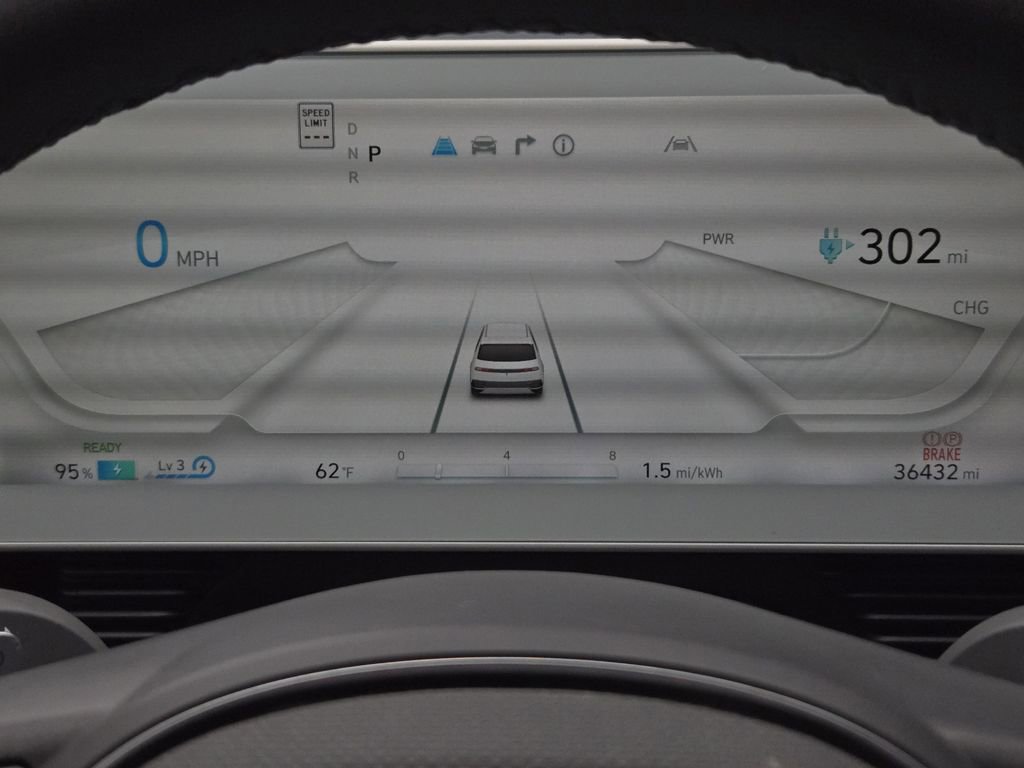 Used 2023 Hyundai Ioniq 5 SE image 11