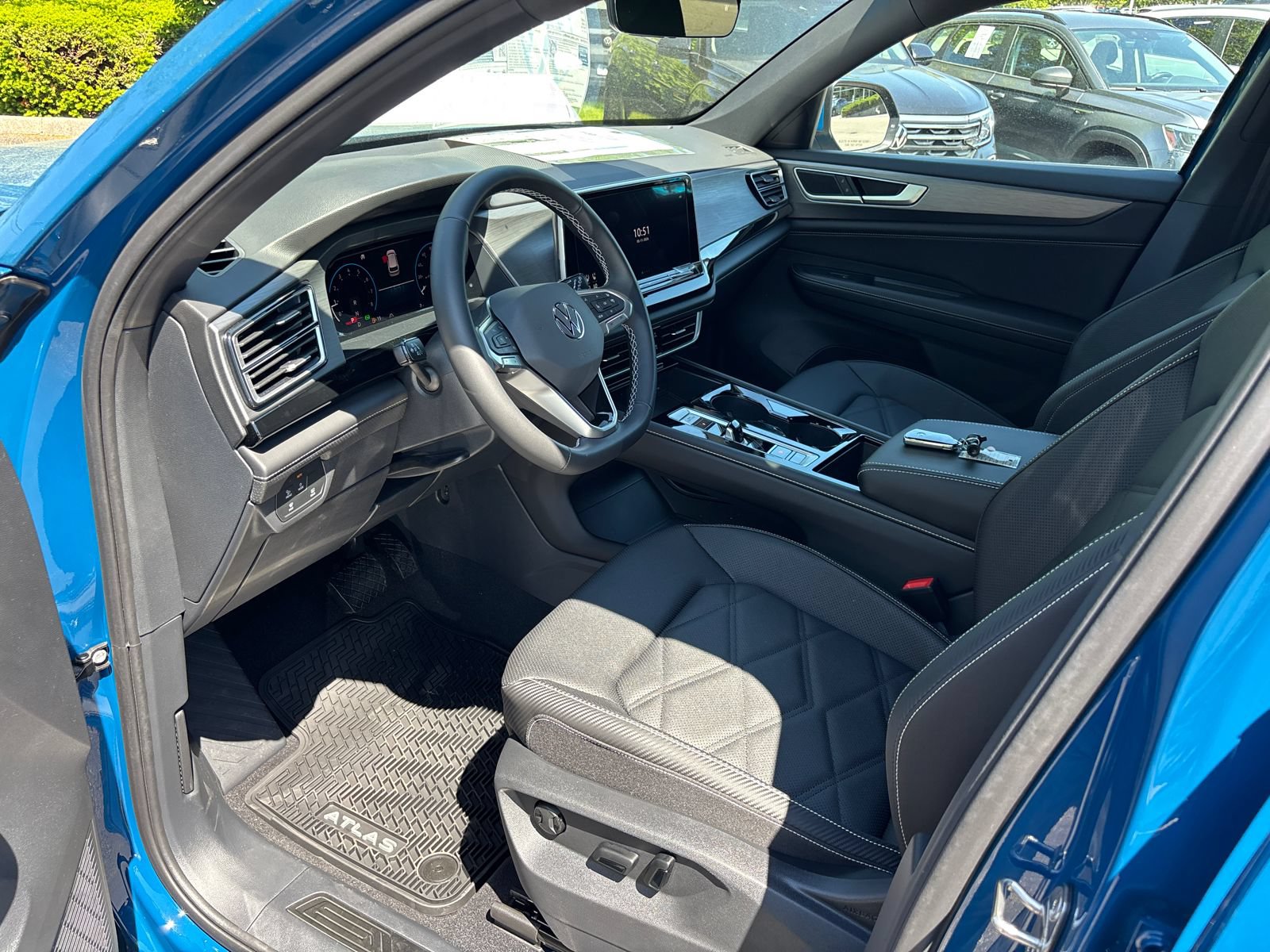 New 2026 Volkswagen Atlas Cross Sport SE AWD/4WD image 24