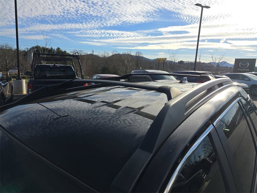 Used 2024 Toyota RAV4 AWD Hybrid image 12