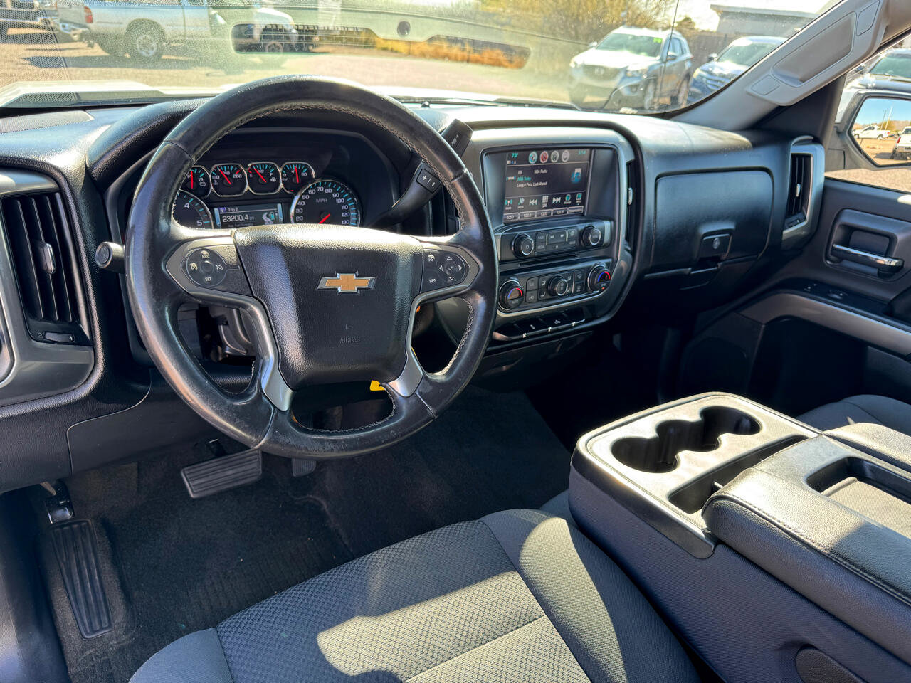 Used 2018 Chevrolet Silverado 1500 LT w/ All Star Edition image 28