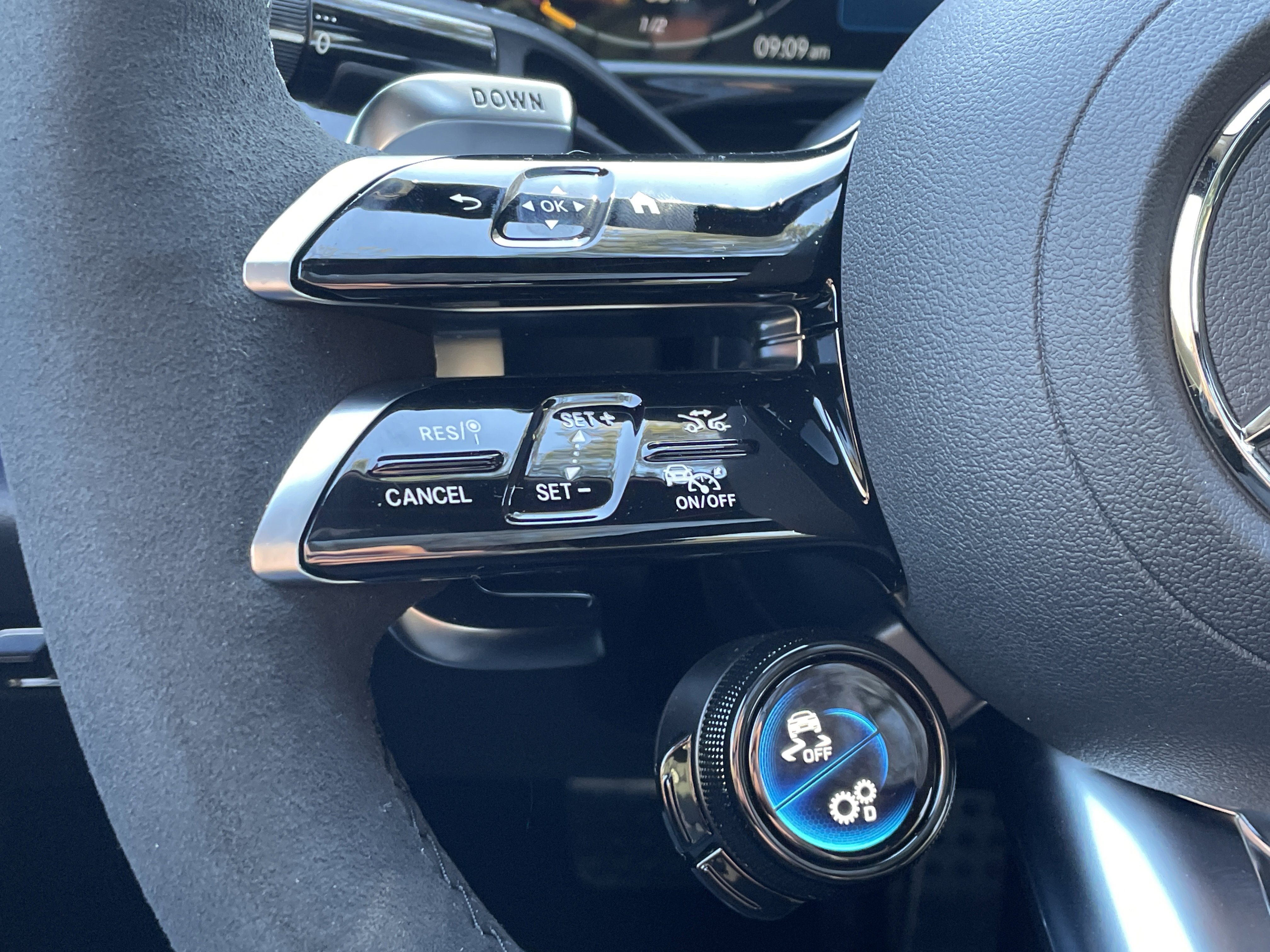 New 2026 Mercedes-Benz E 53 AMG e 4MATIC Sedan image 26