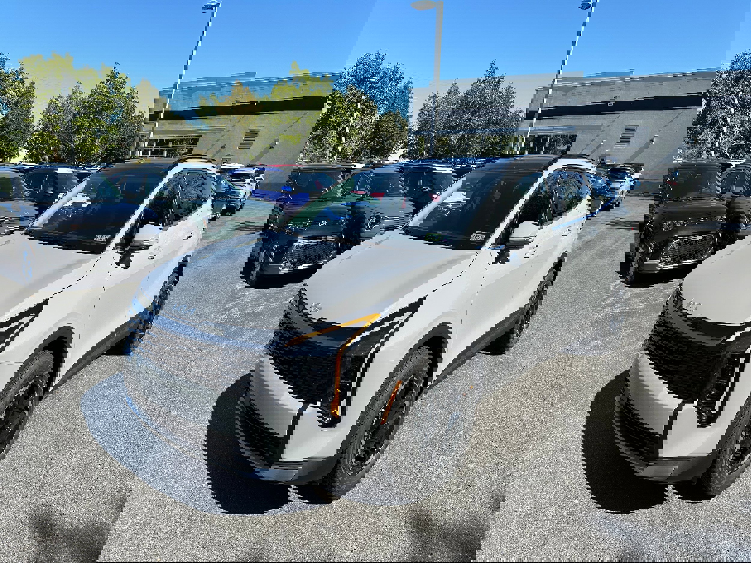 New 2026 Kia Sportage EX