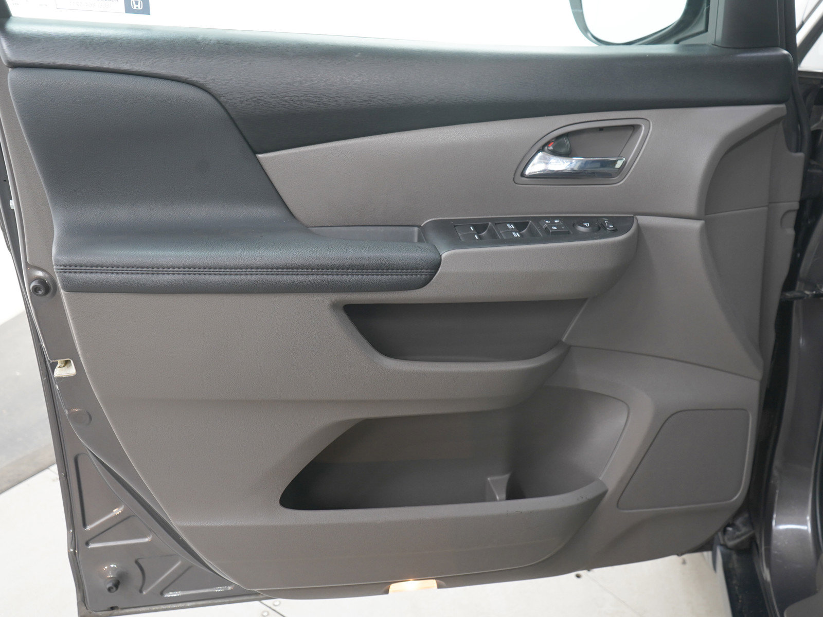 Used 2016 Honda Odyssey EX-L image 26