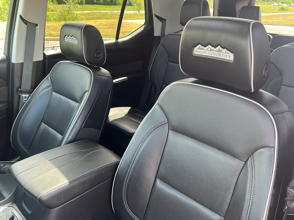 Used 2020 Chevrolet Traverse High Country AWD/4WD image 13