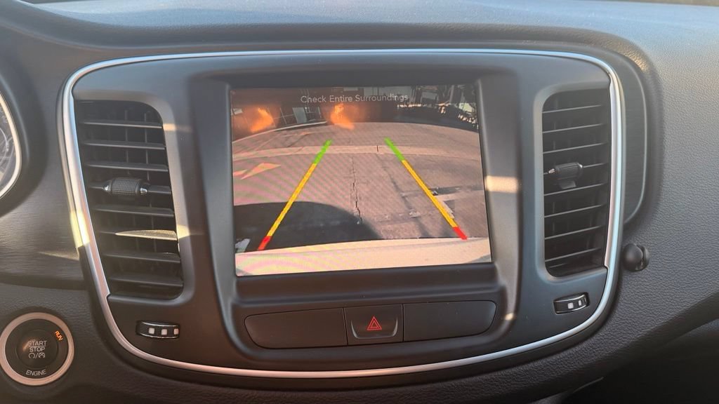 Used 2015 Chrysler 200 Limited w/ Convenience Group FWD image 8