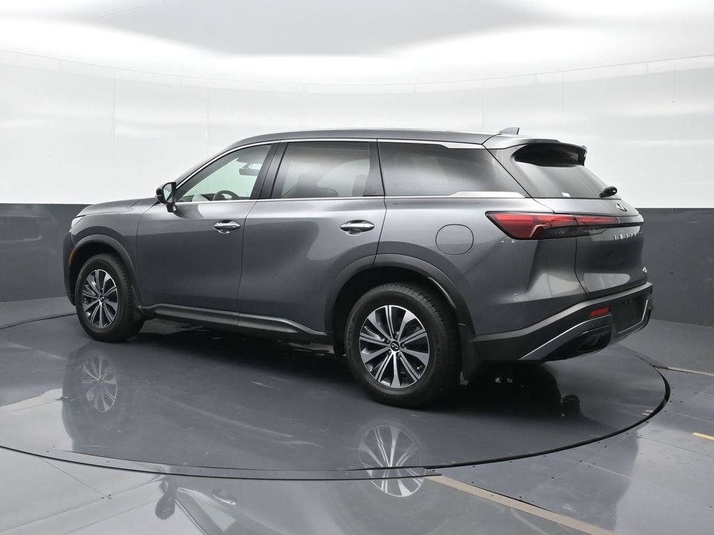 Used 2024 INFINITI QX60 Pure image 3