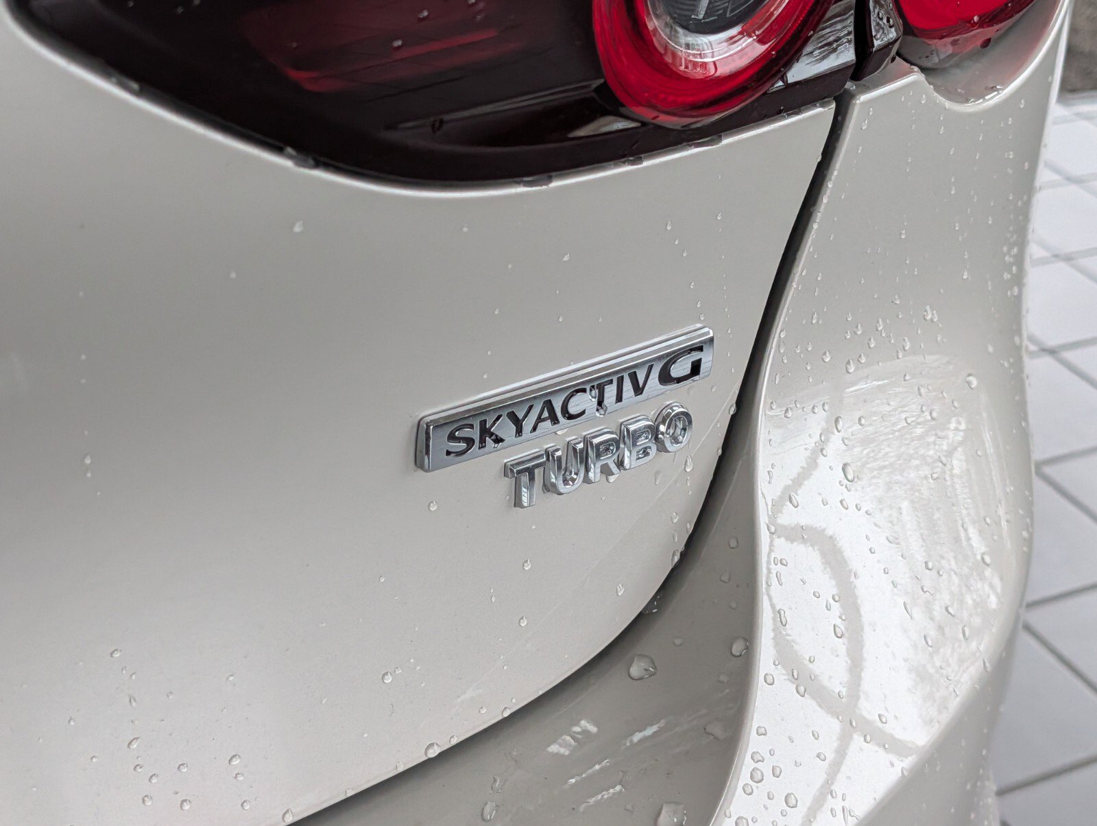 New 2026 MAZDA MAZDA3 Hatchback w/Premium Plus Pkg AWD/4WD image 5