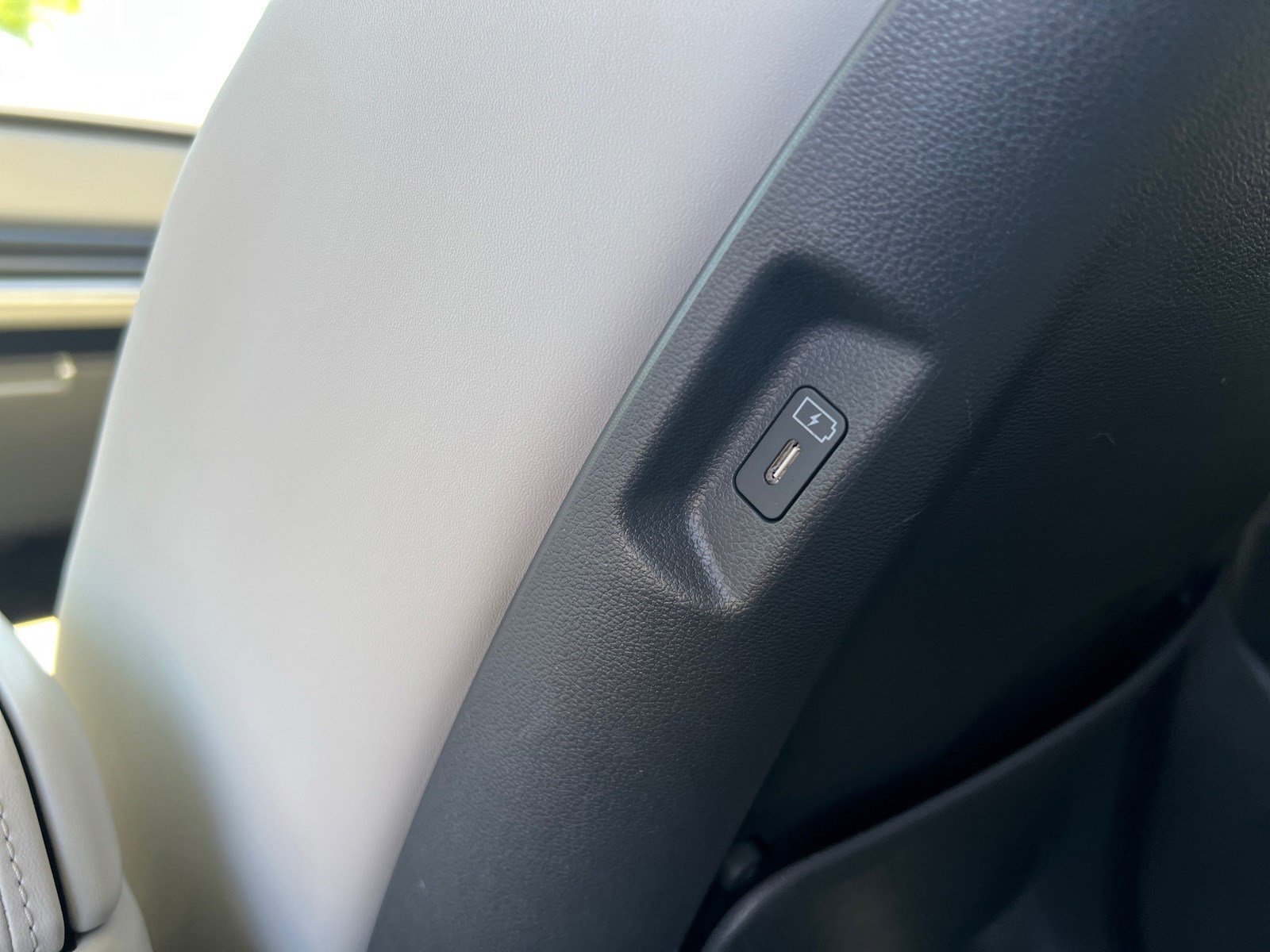 Used 2024 Hyundai Santa Fe SEL image 26