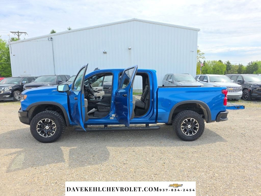 Used 2022 Chevrolet Silverado 1500 ZR2 w/ Technology Package AWD/4WD image 42