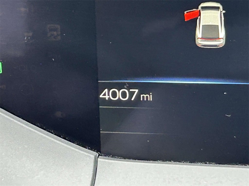 Used 2025 Toyota Prius XLE image 22