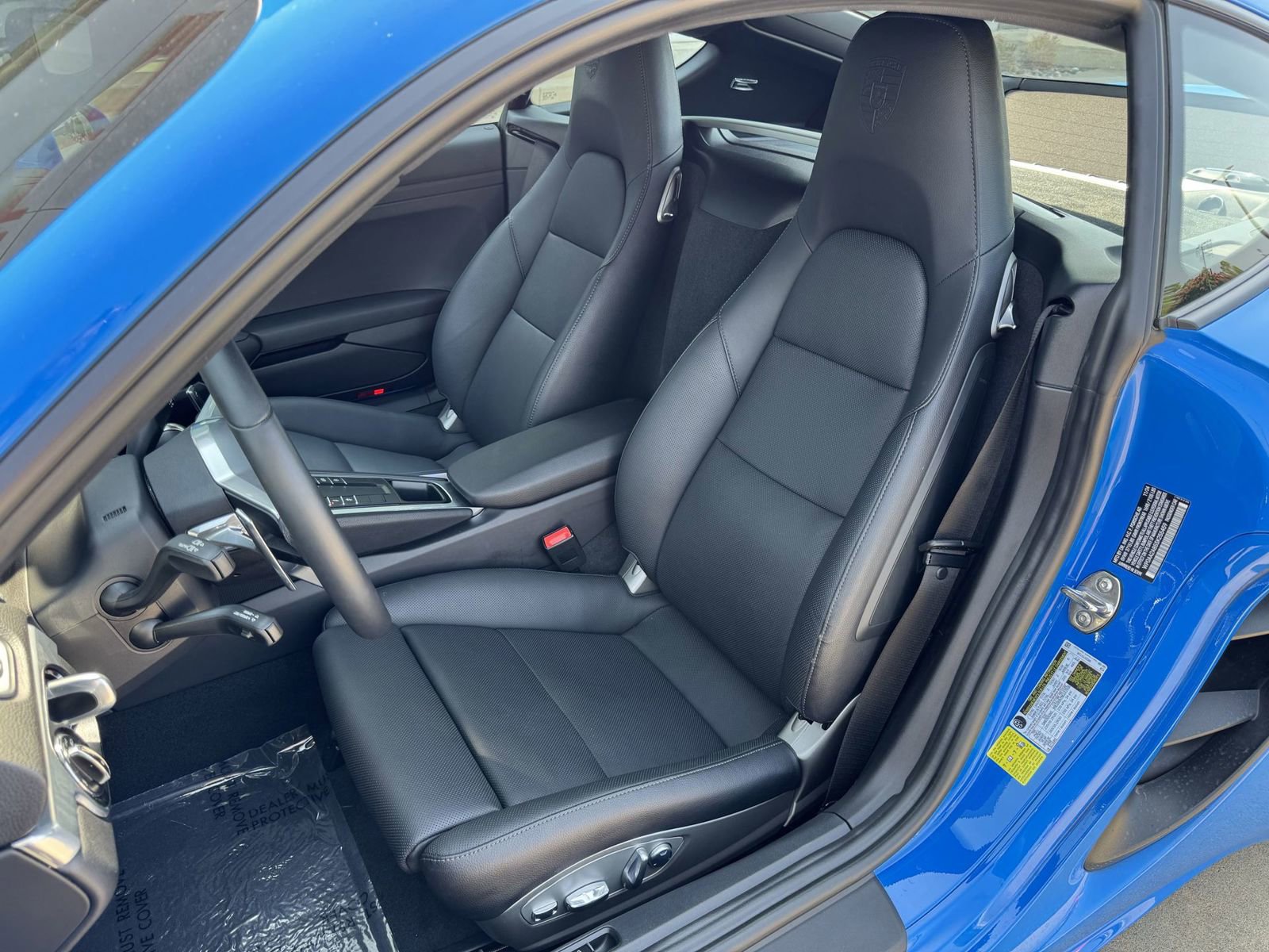 Certified 2025 Porsche 718 Cayman image 5