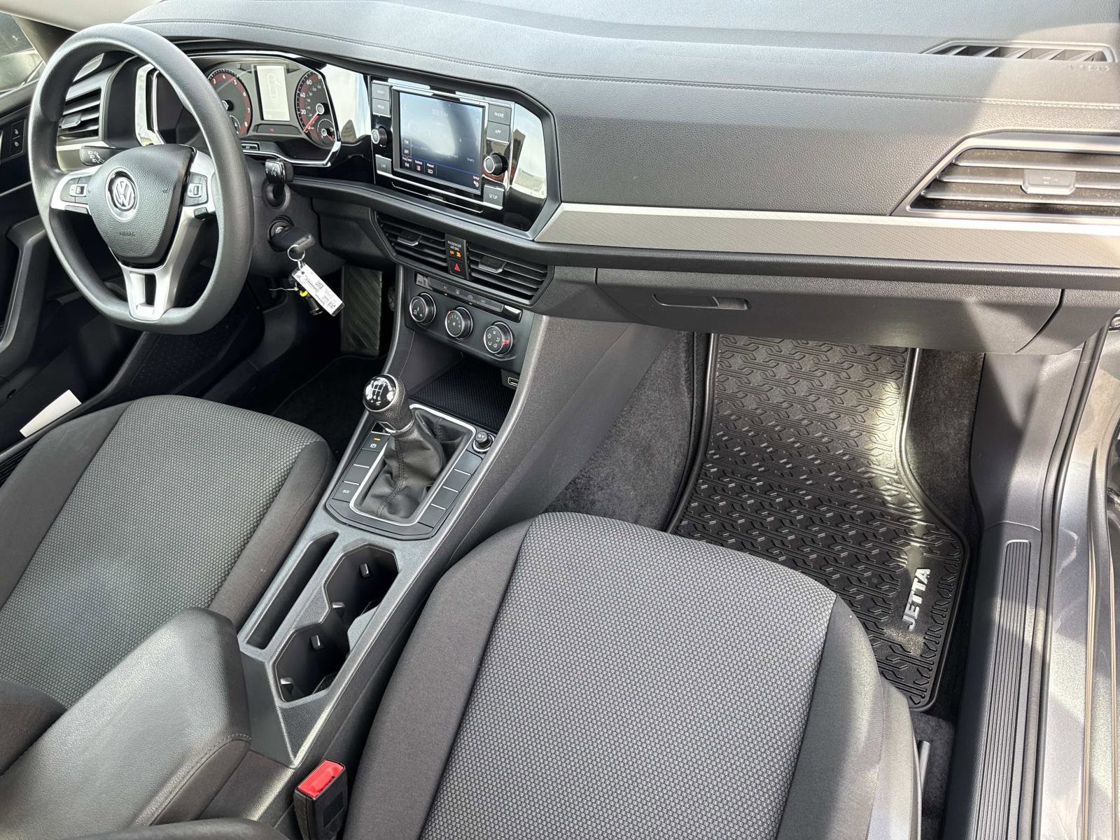 Used 2019 Volkswagen Jetta S w/ Driver Assistance Package image 29