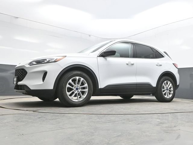 Used 2022 Ford Escape SE w/ Convenience Package FWD image 40