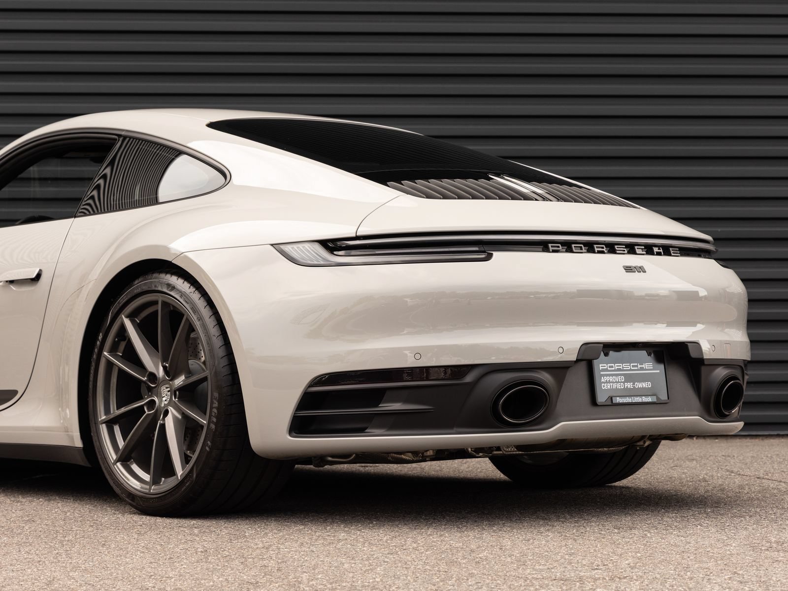 Certified 2024 Porsche 911 Carrera T RWD image 11