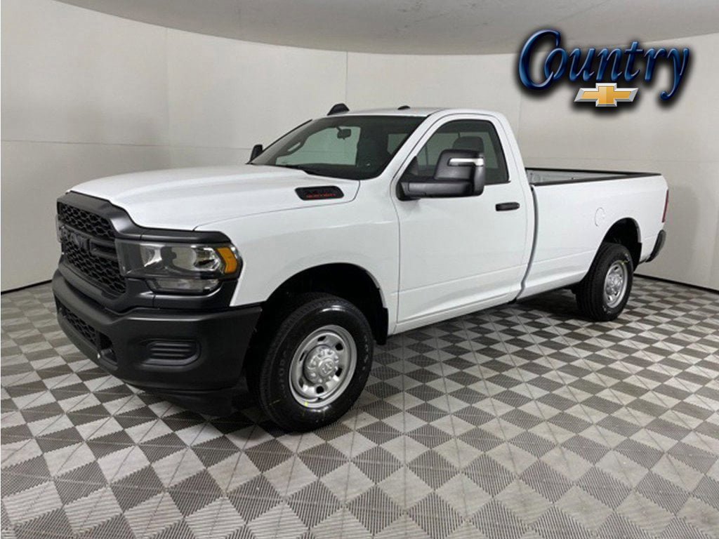 Used 2024 RAM 2500 Tradesman w/ Chrome Appearance Group AWD/4WD image 1