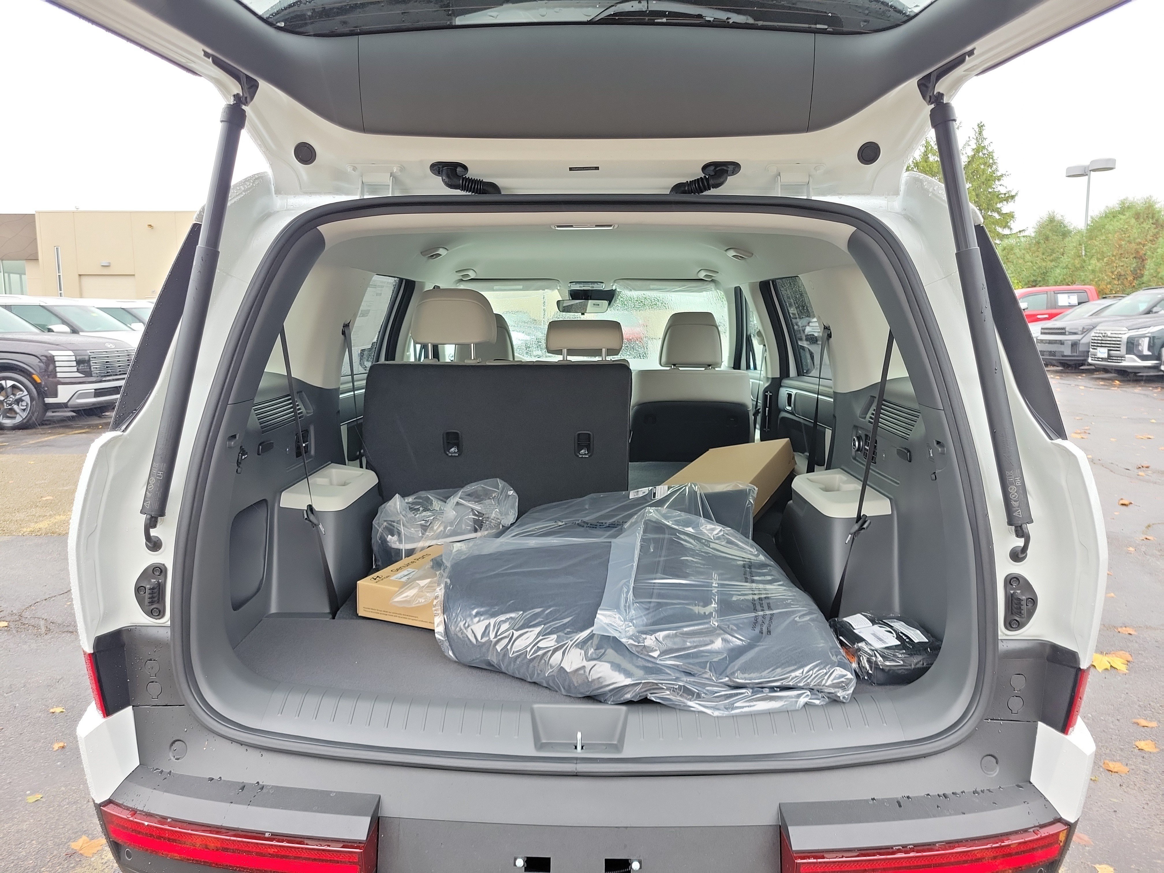 New 2027 Hyundai Santa Fe SEL AWD/4WD image 8