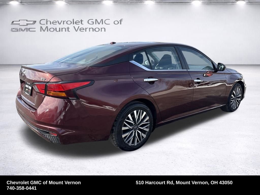 Used 2023 Nissan Altima 2.5 SV image 5