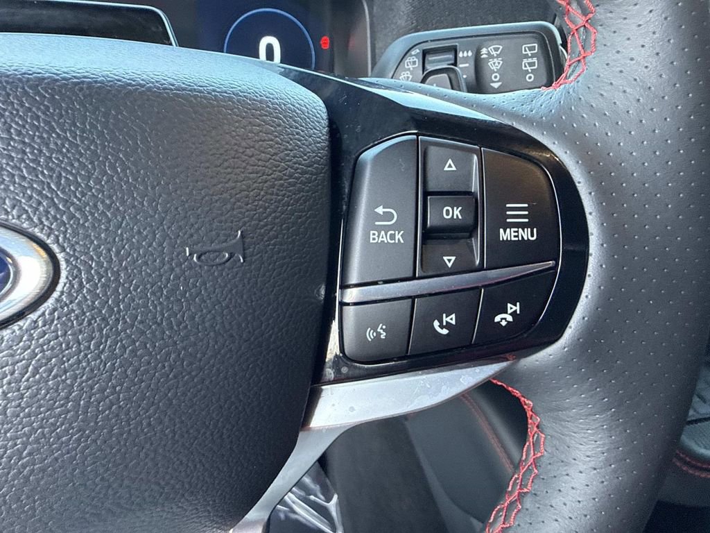 Used 2025 Ford Explorer ST RWD image 38