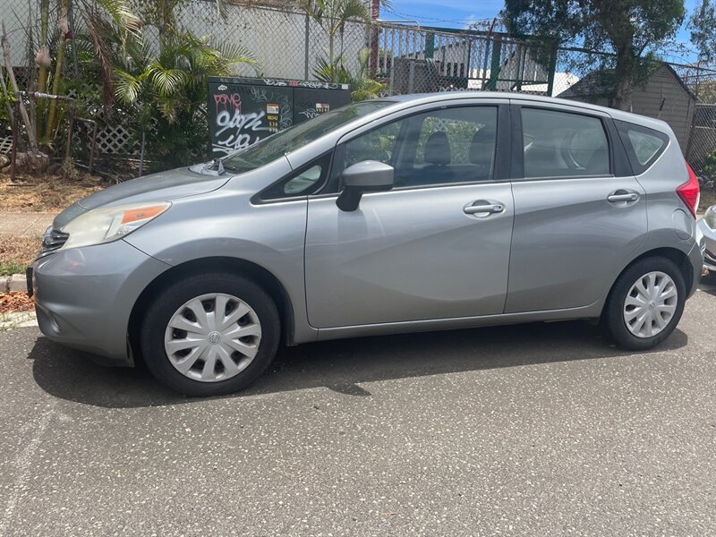 Used 2015 Nissan Versa Note SV FWD image 1