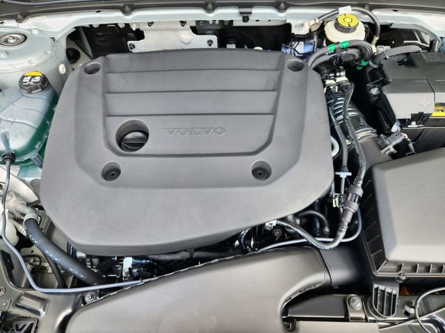 Used 2026 Volvo XC40 B5 Plus w/ Protection Package Premier AWD/4WD image 29