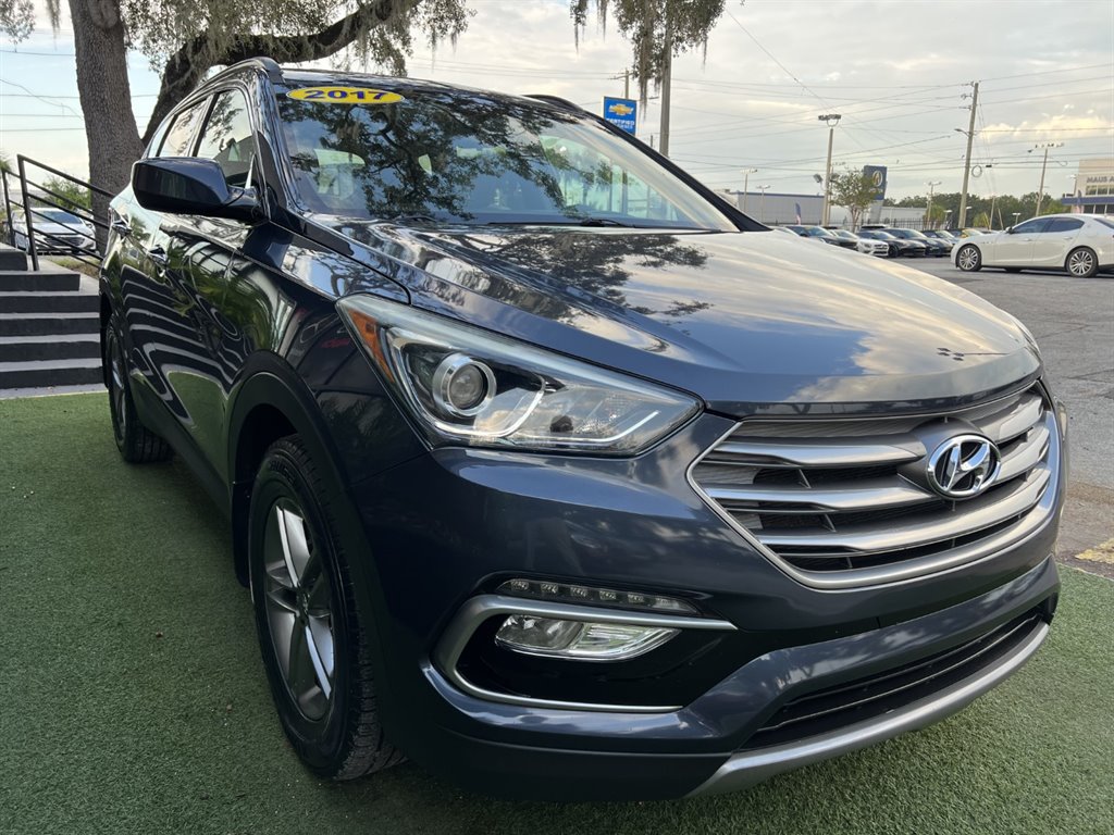 Used 2017 Hyundai Santa Fe Sport FWD image 3