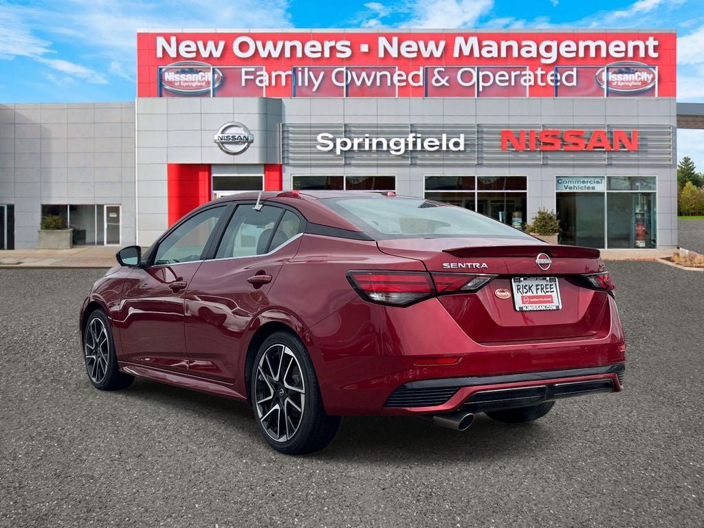 Used 2024 Nissan Sentra SR w/ SR Premium Package FWD image 4