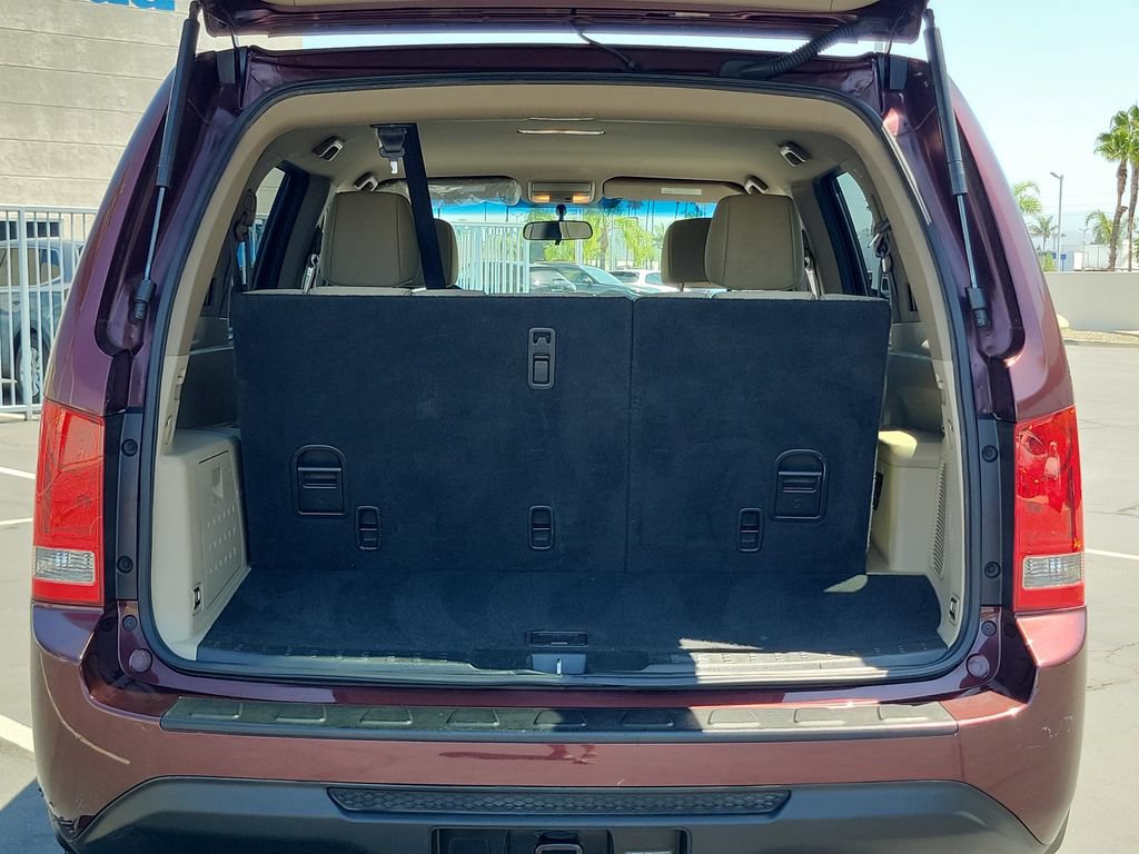 Used 2015 Honda Pilot LX image 9