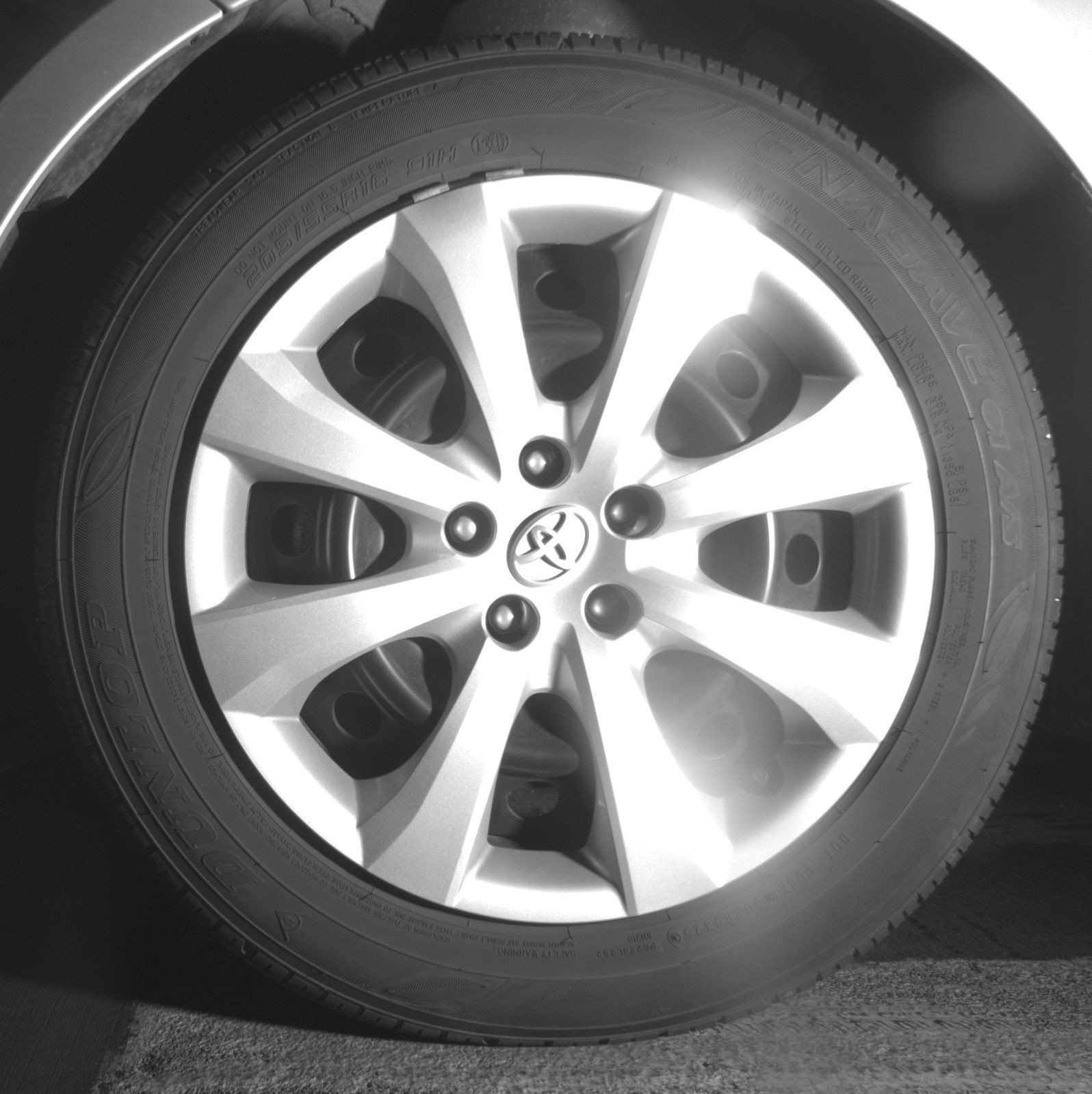 Used 2025 Toyota Corolla LE FWD image 15