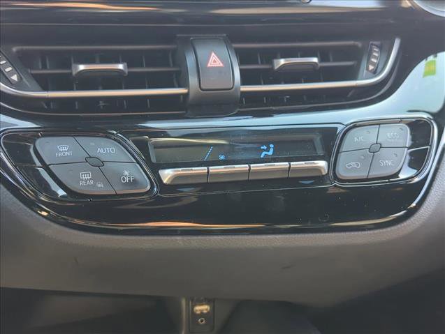 Used 2019 Toyota C-HR LE image 10