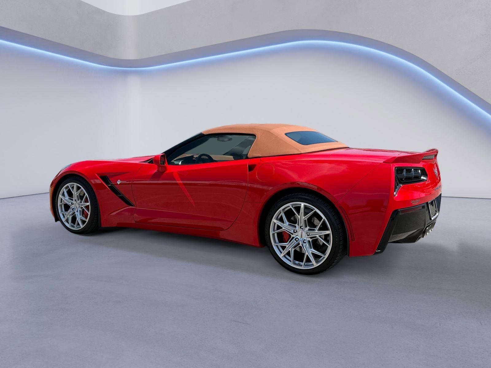 Used 2014 Chevrolet Corvette Stingray Convertible w/ 3LT Preferred Equipment Group RWD image 5