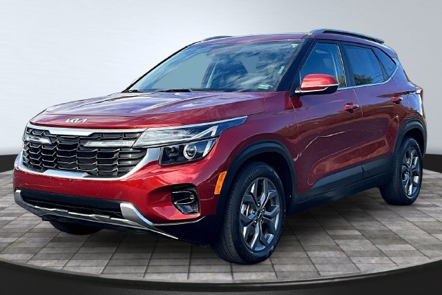 Certified 2024 Kia Seltos S FWD image 1