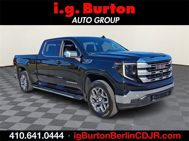 Used 2025 GMC Sierra 1500 SLE w/ Preferred Package