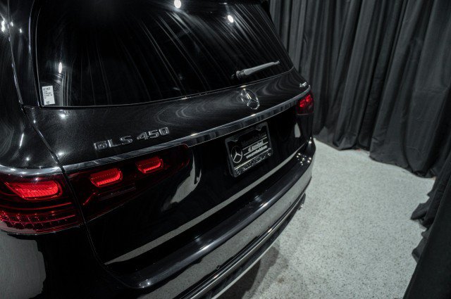 Used 2026 Mercedes-Benz GLS 450 4MATIC image 6