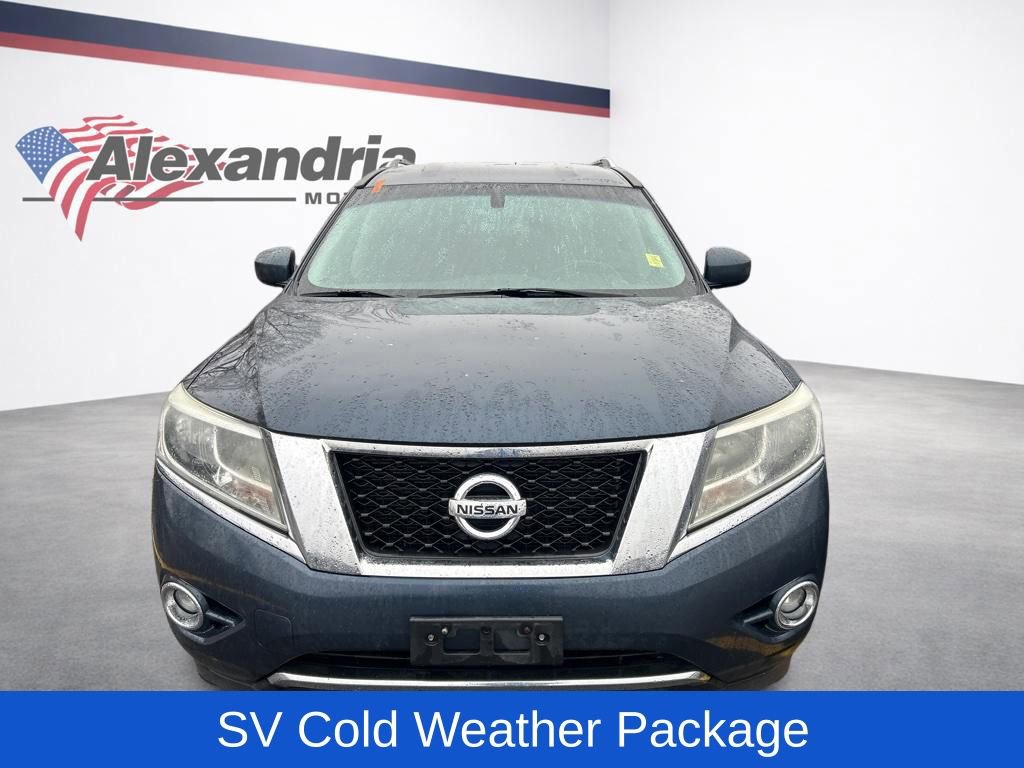 Used 2016 Nissan Pathfinder SV w/ SV Cold Weather Package AWD/4WD image 2