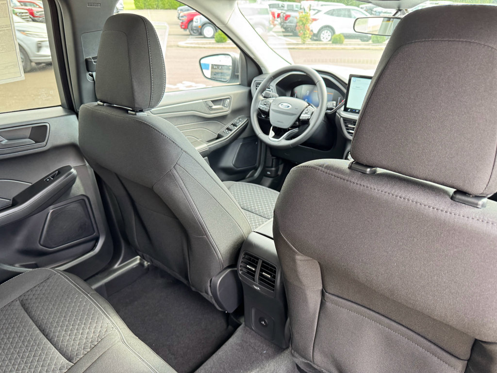 New 2026 Ford Escape Active image 18