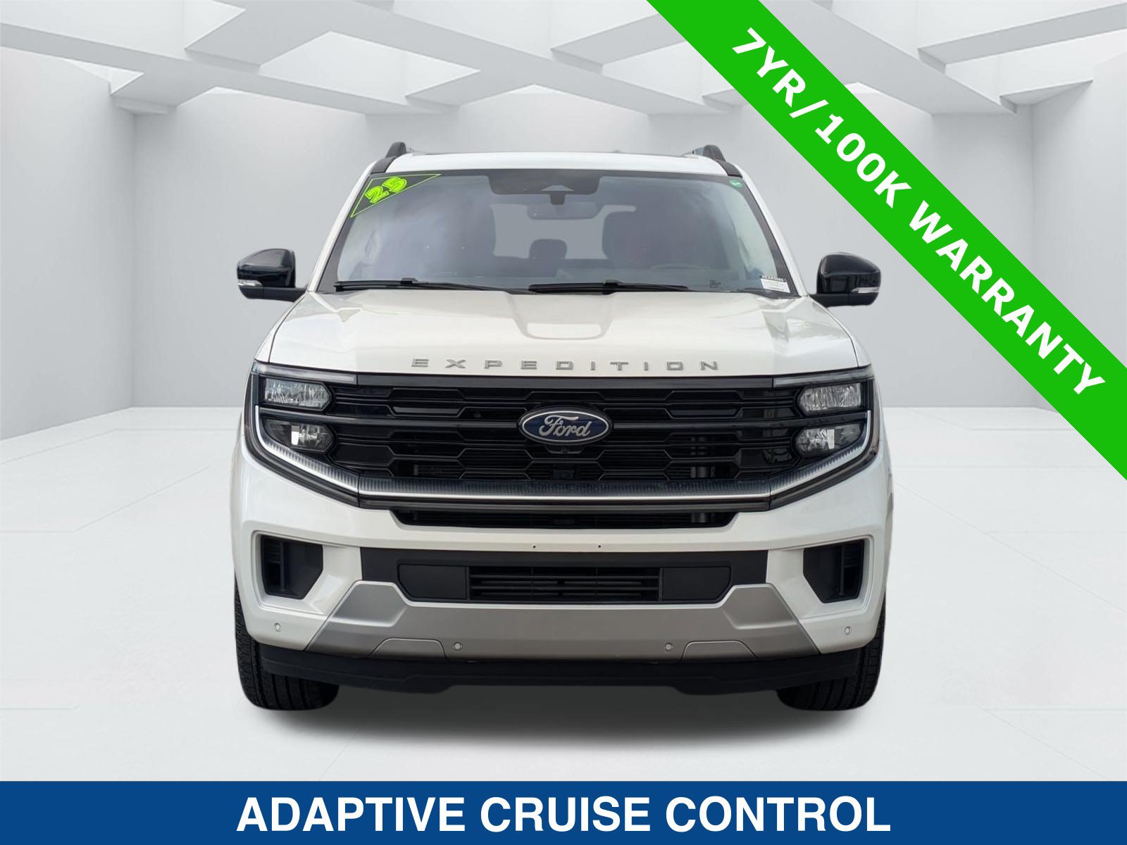 Certified 2025 Ford Expedition Platinum w/ Driver's Package AWD/4WD image 9
